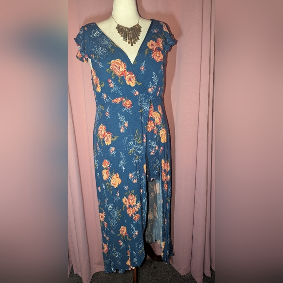 TORRID Maxi Gauze Floral Walk Through Dress 2x/18-20 - Picture 3 of 11